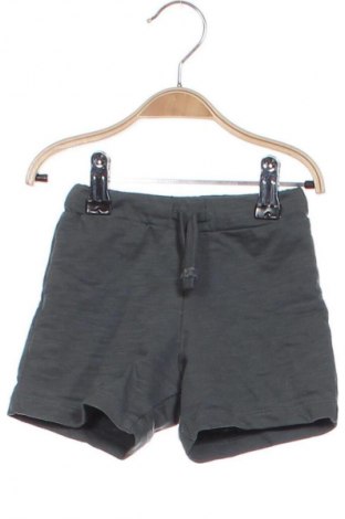 Kinder Shorts Melby, Größe 3-6m/ 62-68 cm, Farbe Grau, Preis 1,99 €