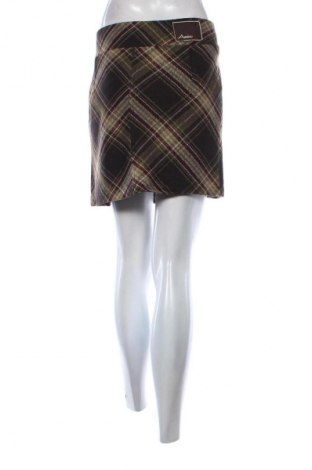 Spódnica Amisu, Rozmiar L, Kolor Kolorowy, Cena 24,99 zł