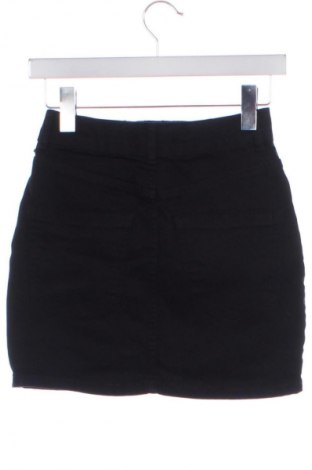 Sukňa Bershka, Veľkosť XS, Farba Čierna, Cena  13,68 €