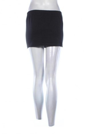 Пола Buffalo, Размер M, Цвят Черен, Цена 7,15 €