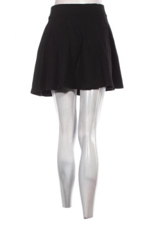 Spódnica Pimkie, Rozmiar M, Kolor Czarny, Cena 38,36 zł