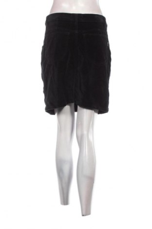 Sukně Pop 84, Velikost M, Barva Černá, Cena  249,00 Kč