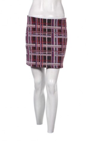 Sukně Reserved, Velikost M, Barva Vícebarevné, Cena  69,00 Kč