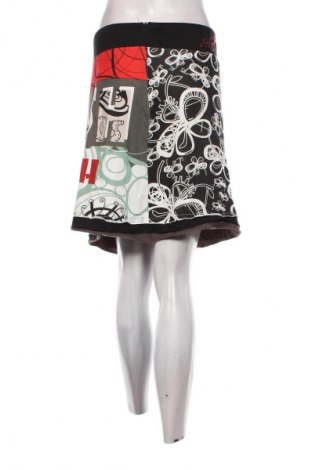 Sukně Smash, Velikost L, Barva Vícebarevné, Cena  149,00 Kč