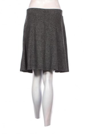 Szoknya Soya Concept, Méret M, Szín Fekete, Ár 1 319 Ft