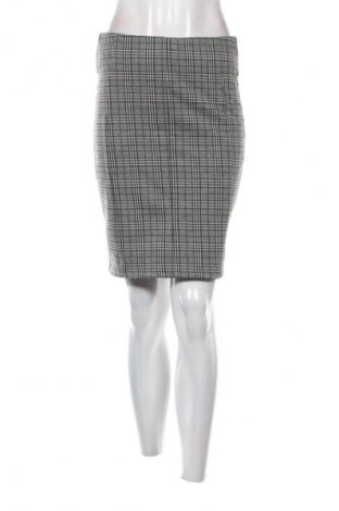 Sukňa Stradivarius, Veľkosť M, Farba Viacfarebná, Cena  2,95 €