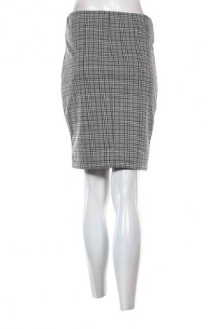 Sukňa Stradivarius, Veľkosť M, Farba Viacfarebná, Cena  2,95 €