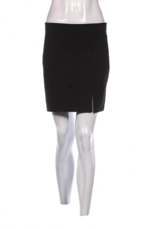 Sukně Stradivarius, Velikost S, Barva Černá, Cena  119,00 Kč