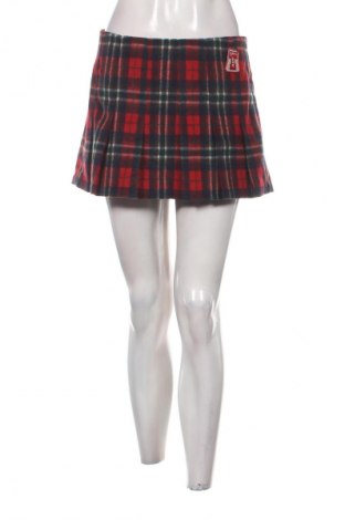 Пола Tommy Jeans, Размер M, Цвят Многоцветен, Цена 42,43 €