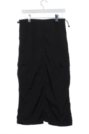 Пола Unbranded, Размер M, Цвят Черен, Цена 7,66 €