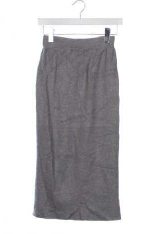 Пола Unbranded, Размер XXS, Цвят Сив, Цена 6,64 €