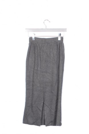 Пола Unbranded, Размер XXS, Цвят Сив, Цена 6,64 €