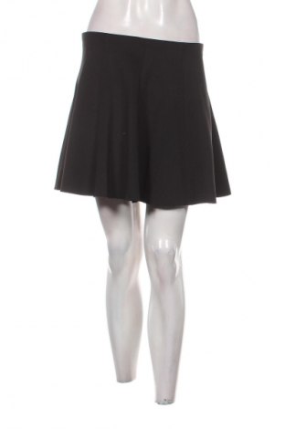 Spódnica United Colors Of Benetton, Rozmiar M, Kolor Czarny, Cena 25,99 zł