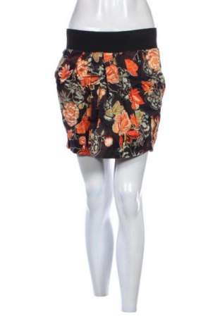 Sukně Vero Moda, Velikost S, Barva Vícebarevné, Cena  59,00 Kč