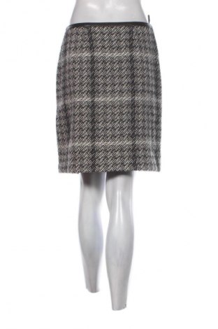 Пола Weekend Max Mara, Размер M, Цвят Многоцветен, Цена 62,88 €