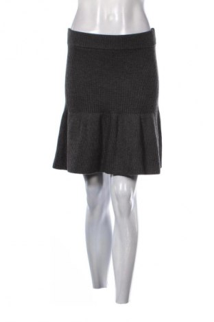 Пола Zara, Размер M, Цвят Сив, Цена 13,49 €