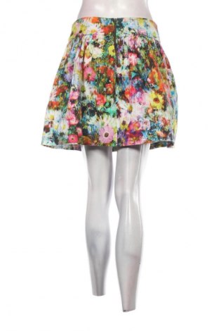 Пола Zara, Размер M, Цвят Многоцветен, Цена 4,60 €