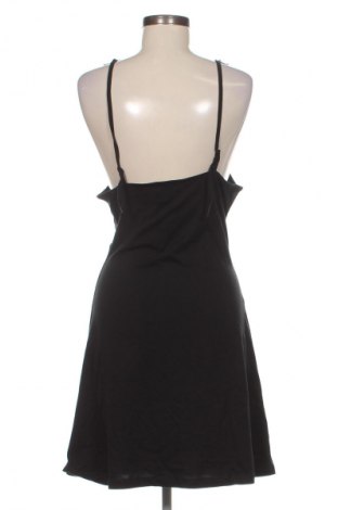 Sukienka ASOS, Rozmiar M, Kolor Czarny, Cena 35,36 zł