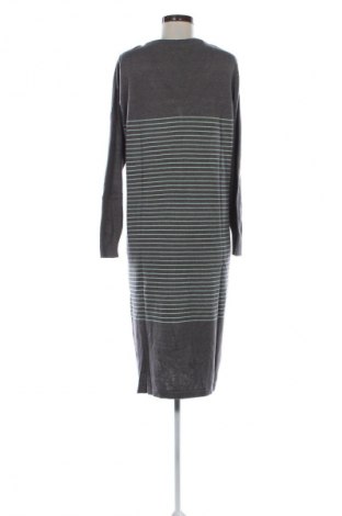 Рокля Ajc, Размер XL, Цвят Многоцветен, Цена 8,18 €