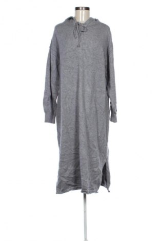 Рокля Ariston S, Размер XL, Цвят Сив, Цена 6,64 €