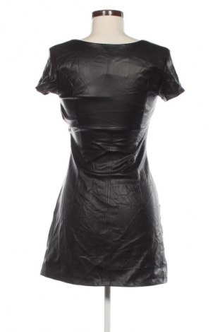 Φόρεμα Bershka, Μέγεθος S, Χρώμα Μαύρο, Τιμή 12,99 €