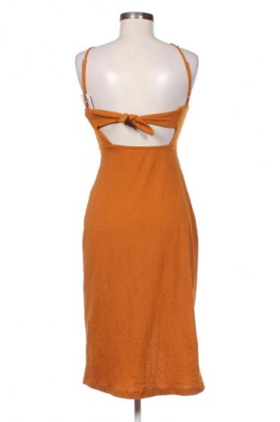 Рокля Bershka, Размер S, Цвят Оранжев, Цена 4,80 €