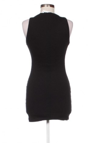 Kleid Bershka, Größe S, Farbe Schwarz, Preis 9,96 €