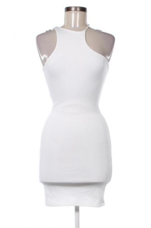 Рокля Bershka, Размер S, Цвят Бял, Цена 11,24 €