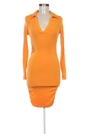 Sukienka Bershka, Rozmiar S, Kolor Pomarańczowy, Cena 30,60 zł