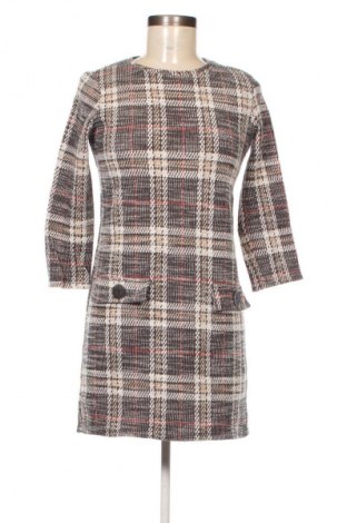 Sukienka Bershka, Rozmiar XS, Kolor Kolorowy, Cena 20,99 zł