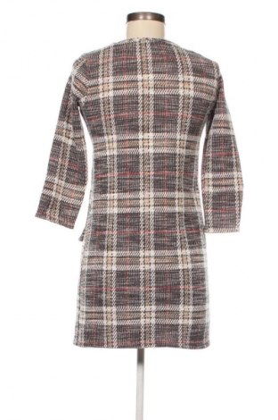 Sukienka Bershka, Rozmiar XS, Kolor Kolorowy, Cena 20,99 zł