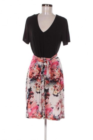 Рокля Body Flirt, Размер M, Цвят Многоцветен, Цена 12,27 €