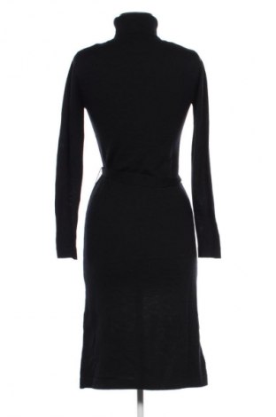 Рокля Cecilia Classics, Размер S, Цвят Черен, Цена 15,33 €