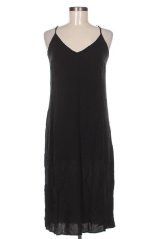 Sukienka Christian Berg, Rozmiar M, Kolor Czarny, Cena 23,99 zł