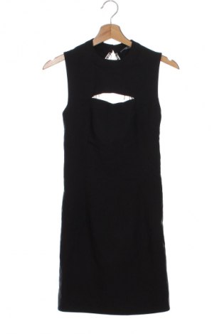 Рокля Cropp, Размер M, Цвят Черен, Цена 7,15 €