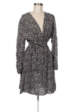 Kleid Cross, Größe L, Farbe Mehrfarbig, Preis 10,99 €