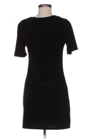 Рокля Cubus, Размер M, Цвят Черен, Цена 2,55 €