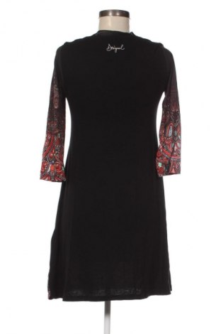 Kleid Desigual, Größe XS, Farbe Mehrfarbig, Preis 16,99 €