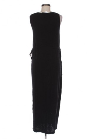 Рокля Edc By Esprit, Размер S, Цвят Черен, Цена 10,73 €