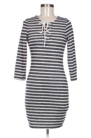 Φόρεμα Fb Sister, Μέγεθος M, Χρώμα Πολύχρωμο, Τιμή 1,99 €