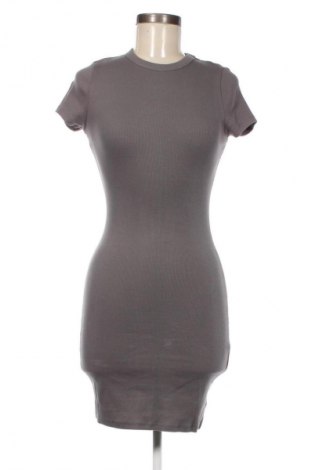 Šaty  Fb Sister, Velikost S, Barva Šedá, Cena  179,00 Kč