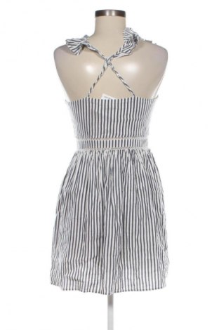 Kleid H&M, Größe XL, Farbe Mehrfarbig, Preis 8,99 €