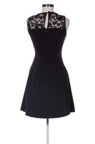 Рокля H&M, Размер S, Цвят Черен, Цена 12,27 €