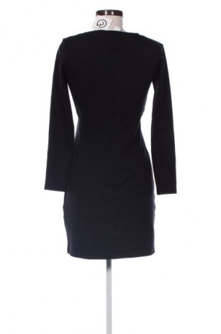 Рокля H&M, Размер S, Цвят Черен, Цена 4,60 €