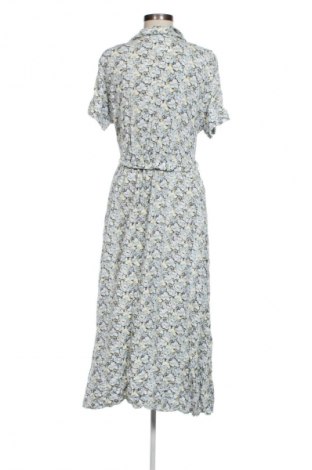 Rochie H&M, Mărime M, Culoare Multicolor, Preț 100,99 Lei