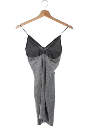 Рокля H&M Divided, Размер XS, Цвят Сребрист, Цена 9,20 €