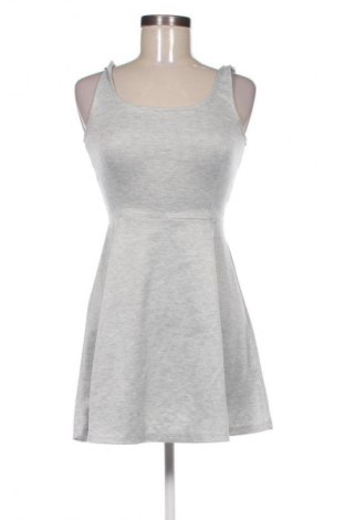 Šaty  H&M Divided, Veľkosť S, Farba Viacfarebná, Cena  12,95 €