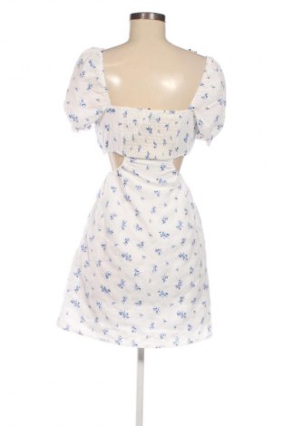 Рокля H&M Divided, Размер S, Цвят Многоцветен, Цена 12,27 €