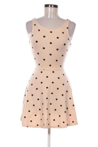 Рокля H&M Divided, Размер S, Цвят Многоцветен, Цена 11,24 €