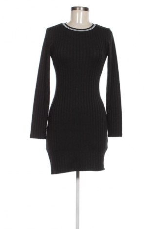 Šaty  H&M Divided, Veľkosť S, Farba Čierna, Cena  2,95 €